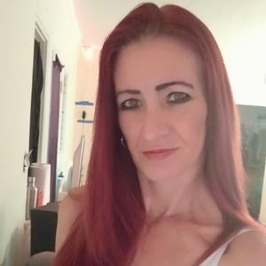 Meet your Posher, Jennifer e